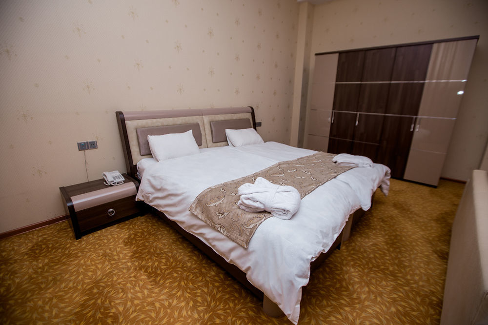 Astola Hotel Baku Exterior foto