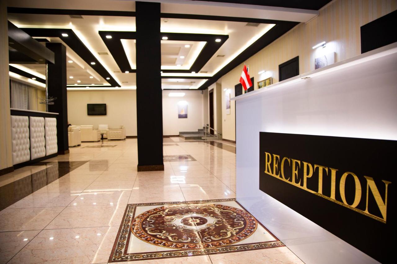 Astola Hotel Baku Exterior foto